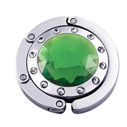 väskhängare i grön färg med kristaller